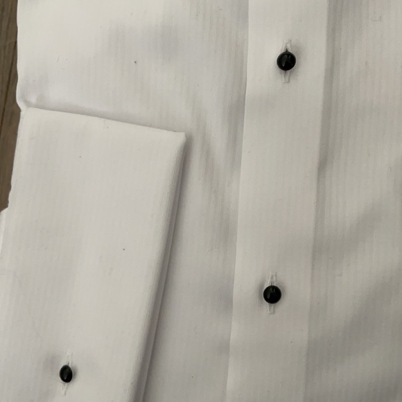 Men’s White Shirt - Picture 3 of 4